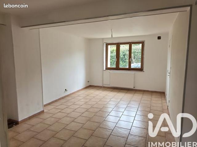 Maison vente à Sedan, Beaumont-en-argonne