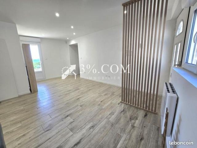 Maison vente à Tournon-sur-Rhône, Boffres
