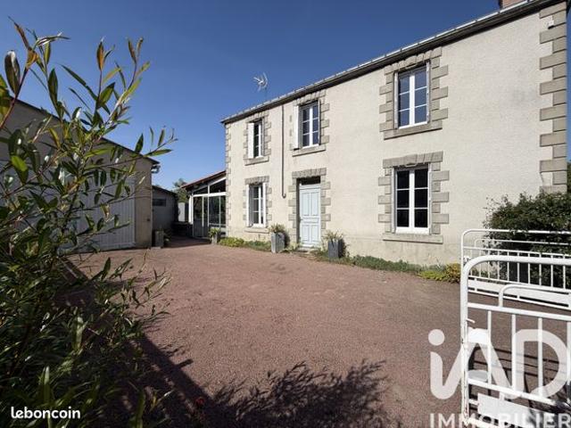 Maison vente à Fontenay-le-Comte, Saint-maurice-des-noues