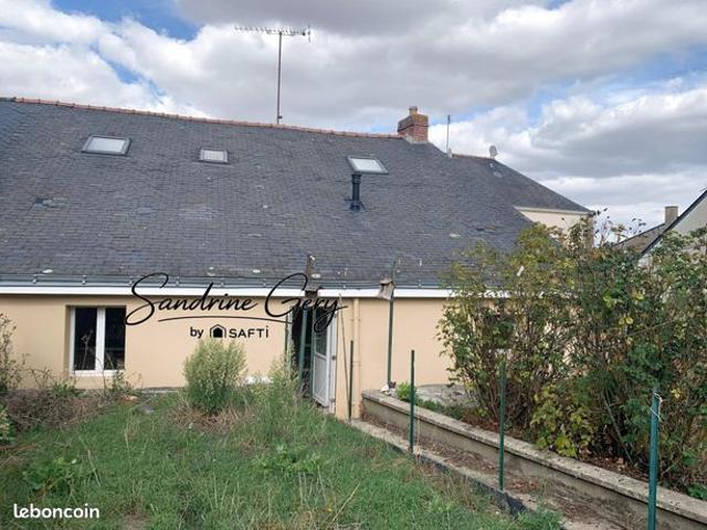 Maison vente à Saint-Saturnin-du-Limet, Mayenne