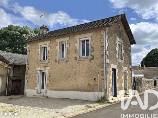 Maison vente à Poitiers, Roches-prémarie-andillé