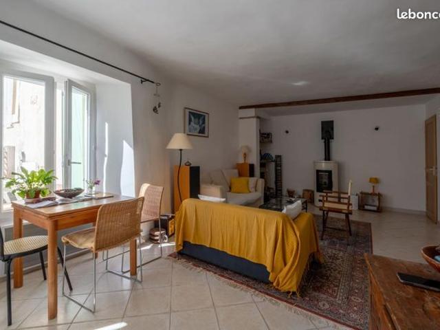 Maison vente à Fontienne, Alpes-de-Haute-Provence