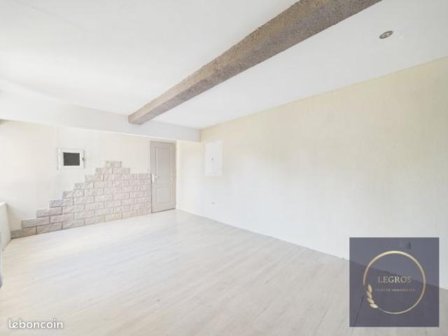 Maison vente à Arles, La Salle Les Alpes