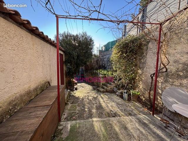 Maison vente à Carpentras, Bédoin