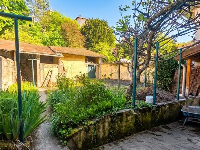 Maison vente à Vienne, Artas