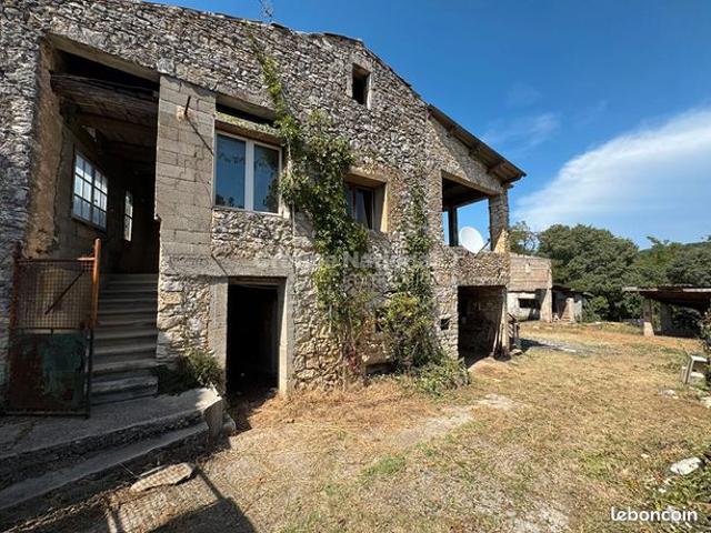 Maison vente à Nîmes, Goudargues