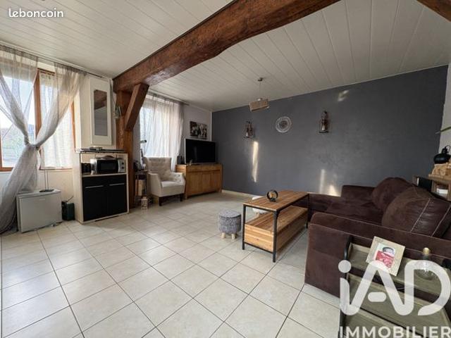 Maison vente à Auxerre, Carisey