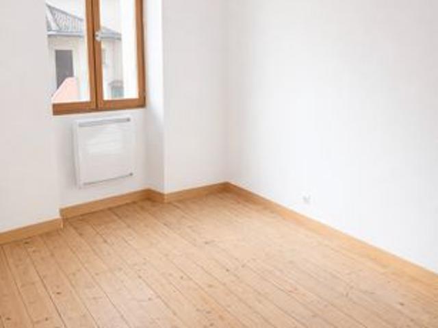 Maison vente à Montbrison, Nervieux