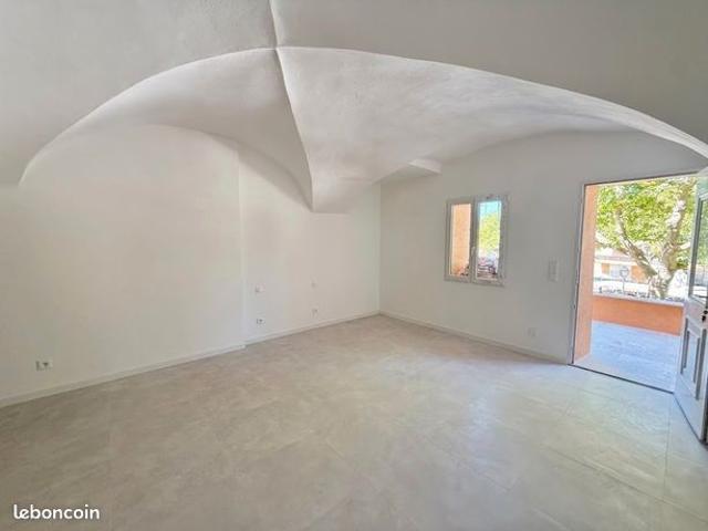 Maison vente à Brignoles, Pourrières