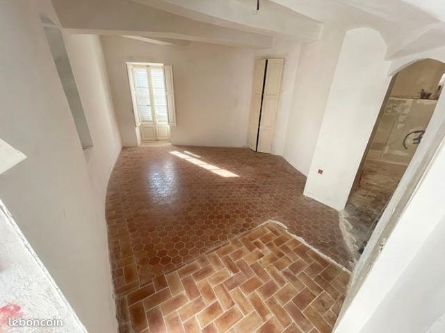 Maison vente à Arrondissement de Toulon, Cuers
