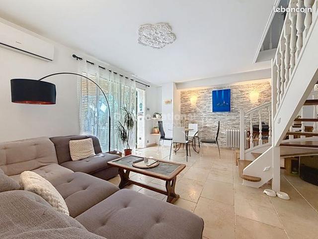 Maison vente à Arles, Cabannes
