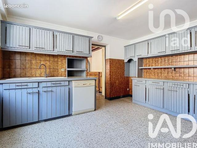 Maison vente à Auxerre, Mailly-le-château