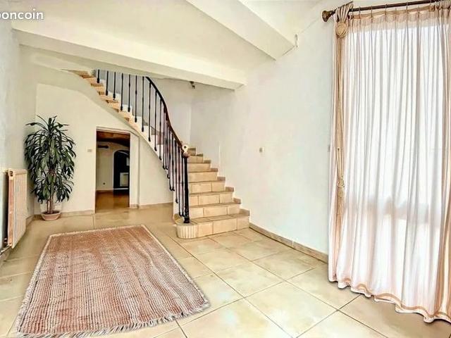 Maison vente à Nîmes, Saint-mamert-du-gard