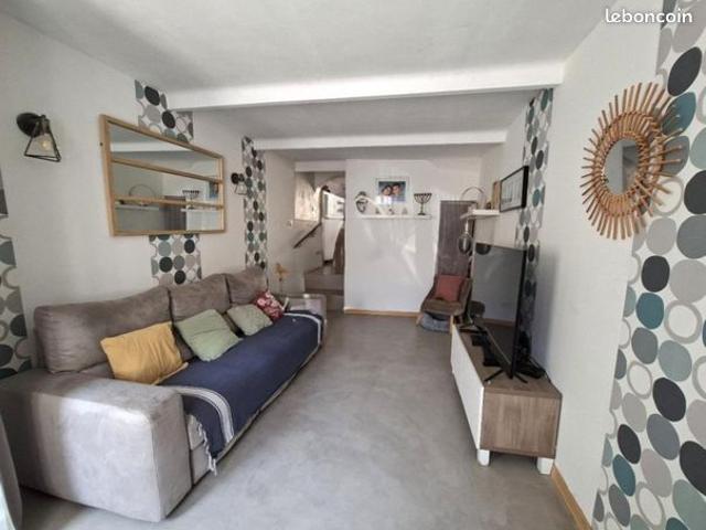 Maison vente à Arles, Maillane