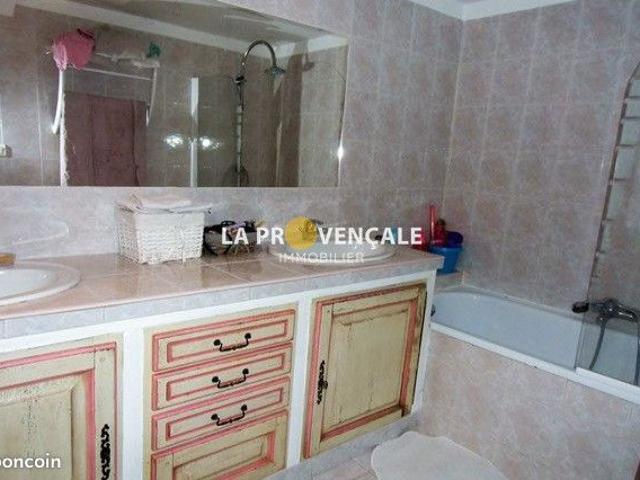 Maison vente à Marseille, Saint-savournin