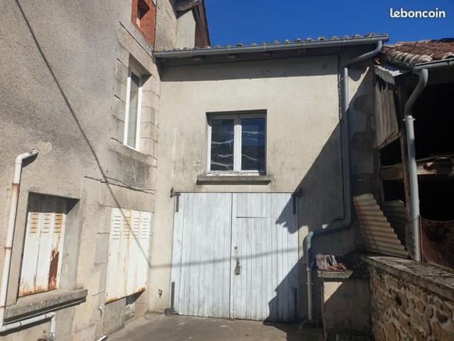 Maison vente à Confolens, Saint-christophe