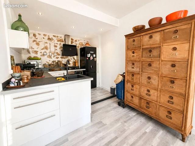 Maison vente à Aix-en-Provence, Cabriès