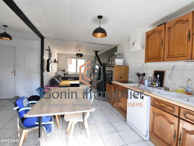 Maison vente à Grenoble, Saint-jean-le-vieux
