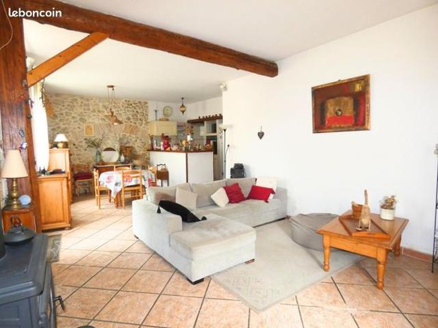 Maison vente à Narbonne, Ouveillan