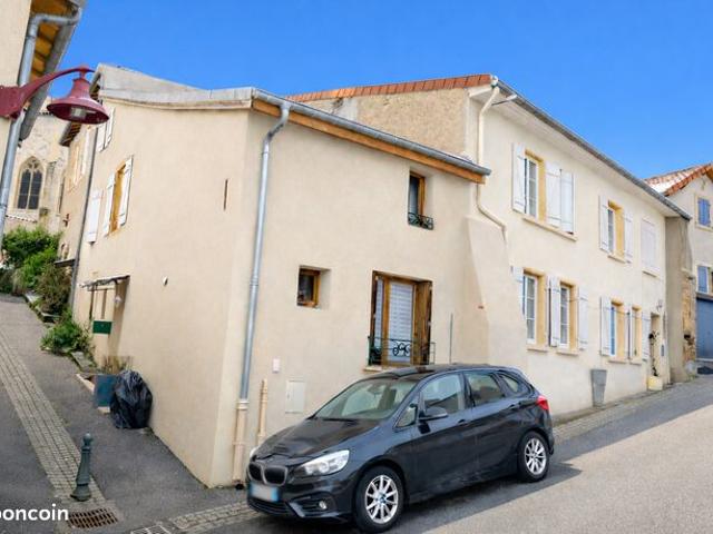 Maison vente à Montluçon, Vaux