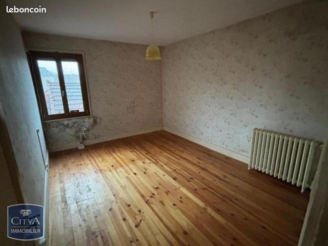Maison vente à La Pacaudière