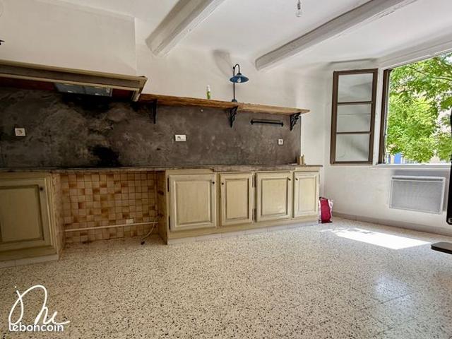 Maison vente à Saint-Quentin-la-Poterie, Gard