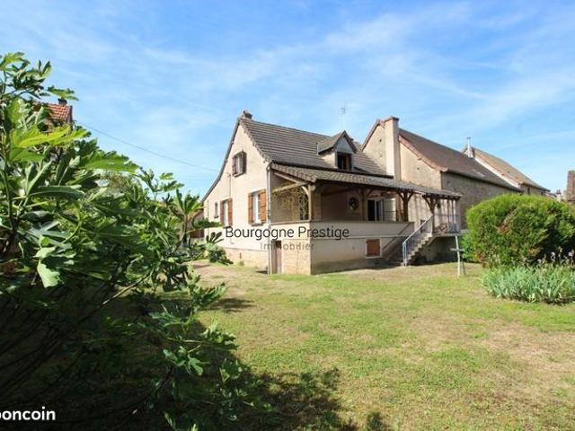Maison vente à Mâcon, Tournus