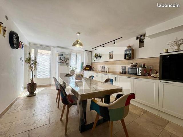 Maison vente à Nîmes, Redessan