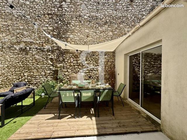 Maison vente à Arles, La Salle Les Alpes