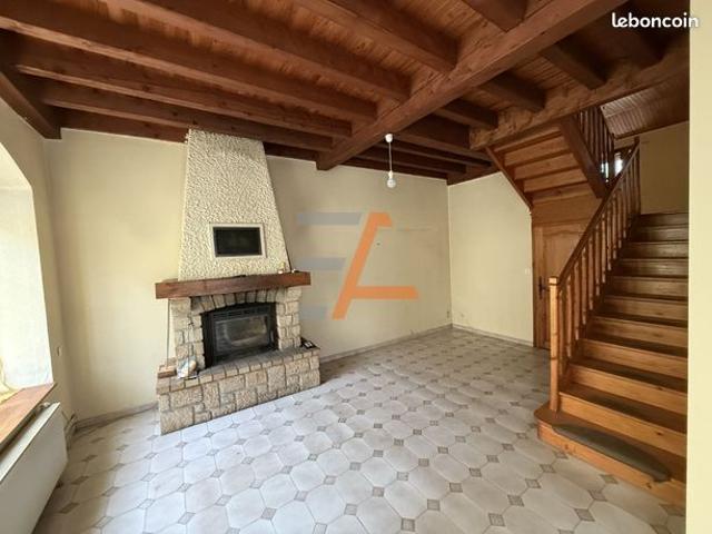 Maison vente à Le Puy-en-Velay, Saint-julien-chapteuil