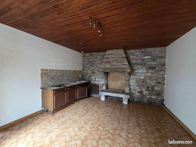 Maison vente à Guingamp, Bretagne