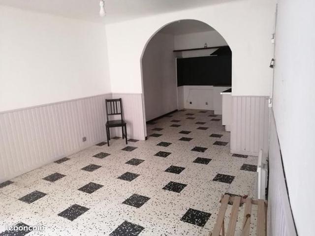 Maison vente à Nîmes, Montagnac