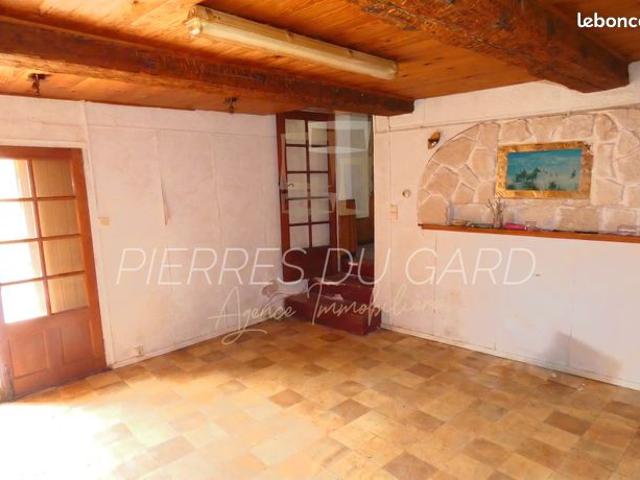 Maison vente à Nîmes, Fournès