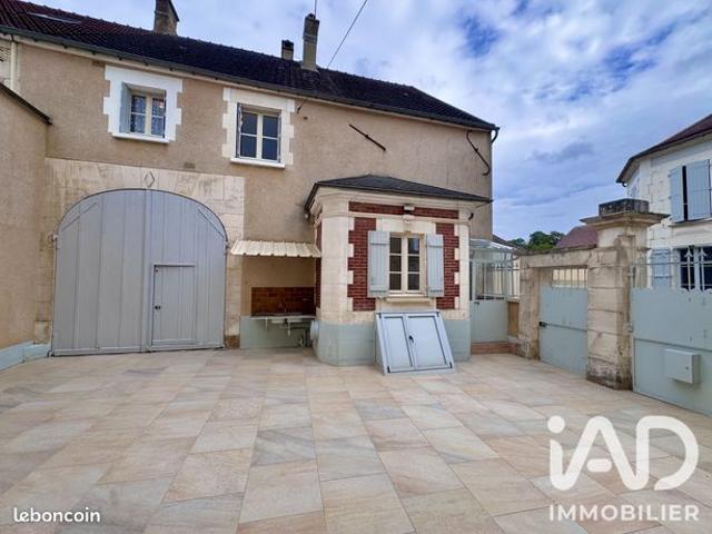 Maison vente à Auxerre, Charentenay