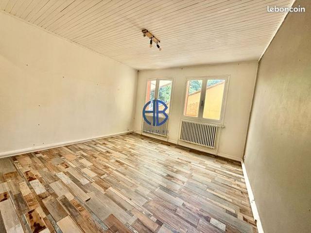 Maison vente à La Tour-du-Pin, Saint-geoire-en-valdaine
