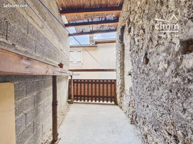 Maison vente à Saint-Quentin-sur-Isère, Isère
