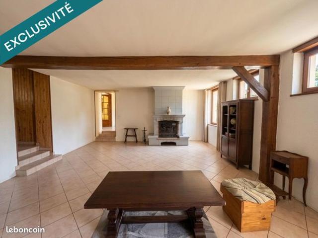 Maison vente à Auxerre, Saint-privé