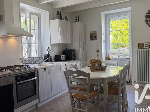 Maison vente à Fontenay-le-Comte, Loge-fougereuse