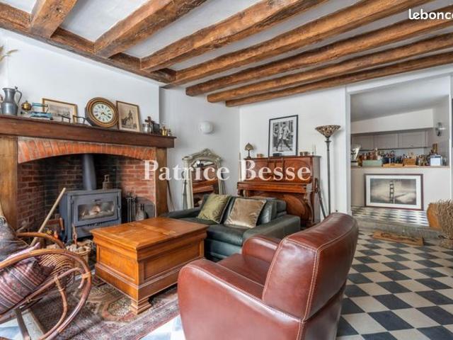 Maison vente à Saumur, Montsoreau