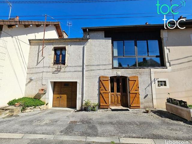 Maison vente à Vesoul, Champvans