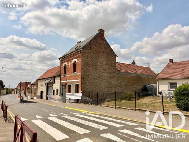 Maison vente à Péronne, Albert