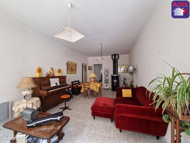 Maison vente à Nérac, Sos