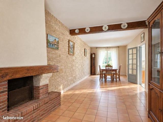 Maison vente à Moret-Loing-et-Orvanne, Seine-et-Marne