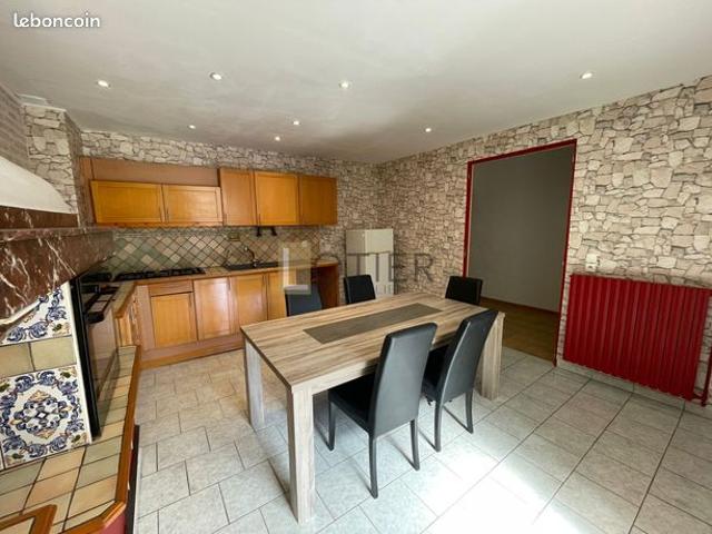 Maison vente à Carcassonne, Capendu
