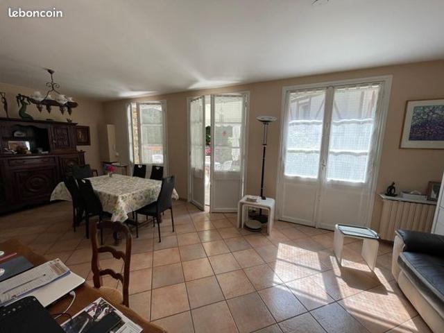 Maison vente à Pontoise, La Roche-guyon