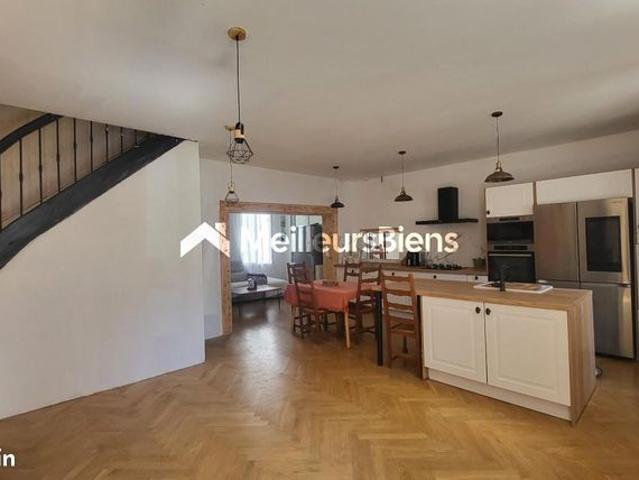 Maison vente à Agen, Cours