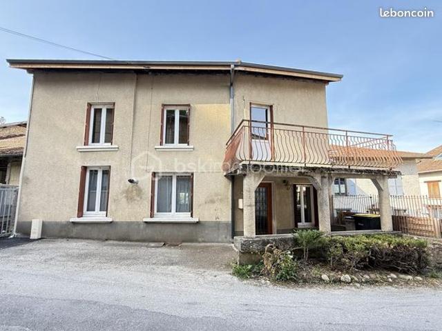 Maison vente à Grenoble, Izeaux