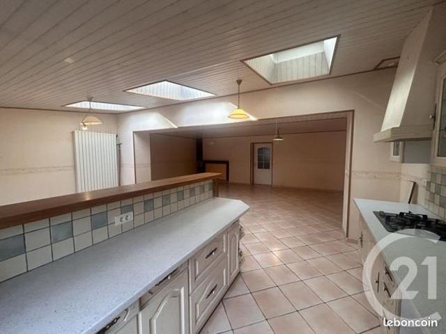 Maison vente à Nérac, Feugarolles