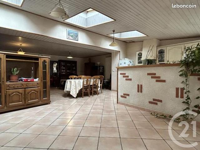 Maison vente à Feugarolles