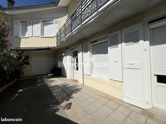 Maison vente à Grenoble, Vif
